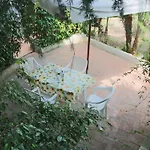 בית נופש Spacious Mansion In Near Sea *