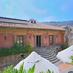 Nyaraló Spacious Mansion In Near Sea