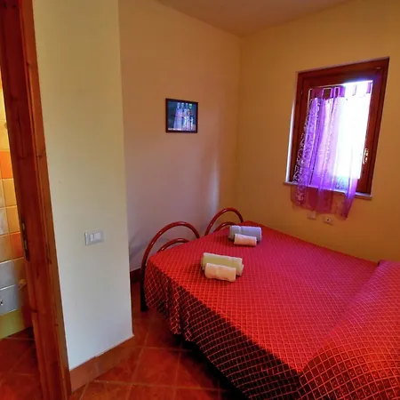 Nyaraló Spacious Mansion In Near Sea