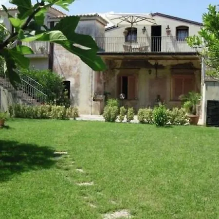 Spacious Mansion In Near Sea *