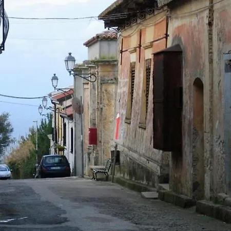 Spacious Mansion In Near Sea Parghelia