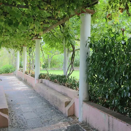 Spacious Mansion In Near Sea Hébergement de vacances *