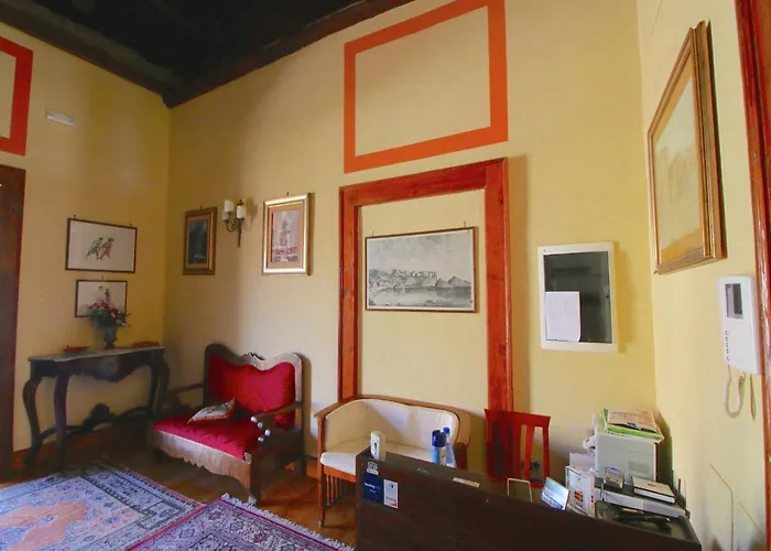 Spacious Mansion In Near Sea *