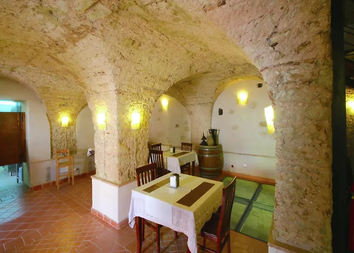 Spacious Mansion In Near Sea Parghelia