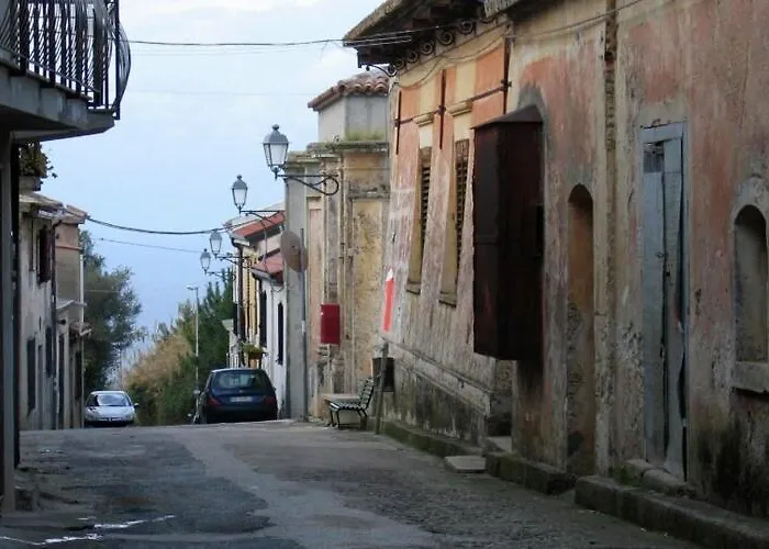 Spacious Mansion In Near Sea Parghelia